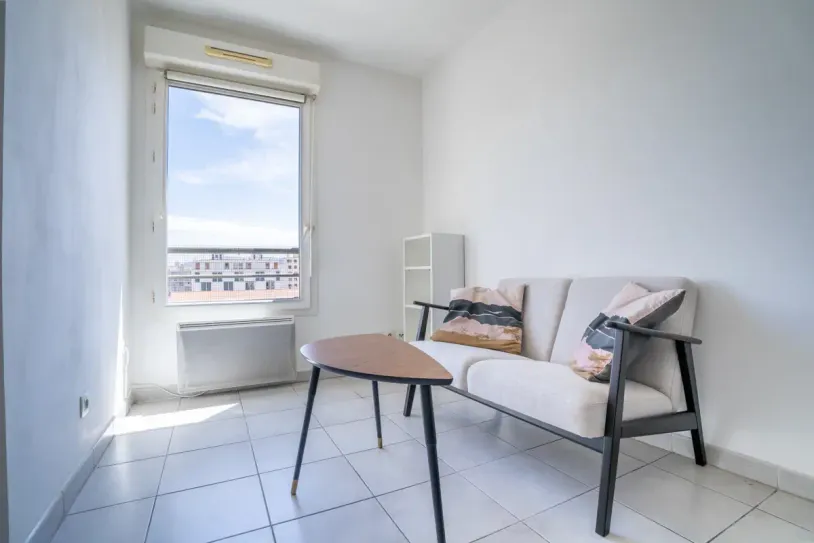 Vente Appartement 39m² 2 Pièces à Marseille (13005) - Mon Office Immobilier